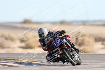 media/Dec-07-2025-CVMA (Sun) [[3e7d2de5dc]]/Race 11-Formula 2-CVMA Hooligans-American Thunder/